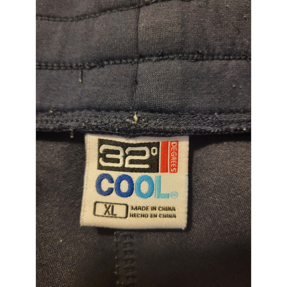 32 Degrees Cool Navy Blue Drawstring Stretch Performance Shorts Men's Size XL - Picture 3 of 12